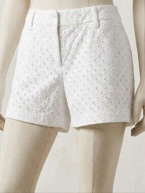 White House Black Market White Eyelet Shorts Size 8 EUC Lace Summer Dressy